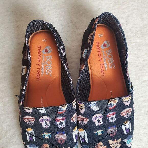 NWOT Bobs Dog Slip Ons - Picture 7 of 7